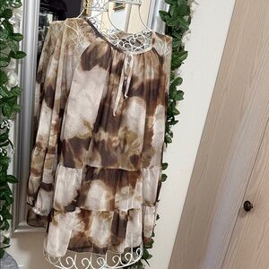 Terra & Sky Beige and Cream Blouse